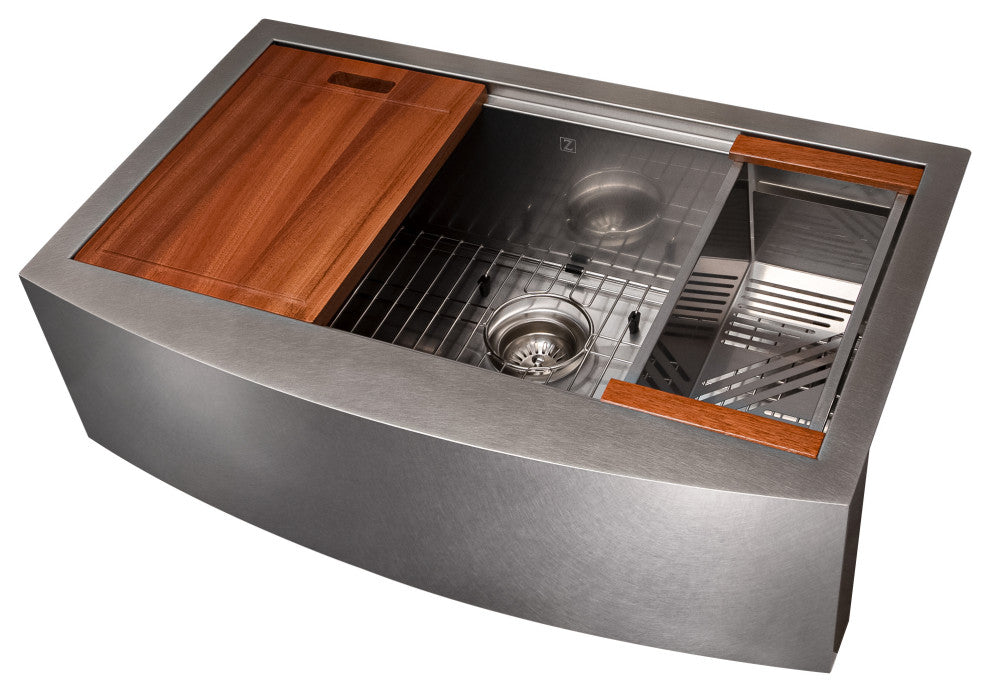 33" Moritz Apron Mount Kitchen Sink in Fingerprint Resistant Stainless Steel