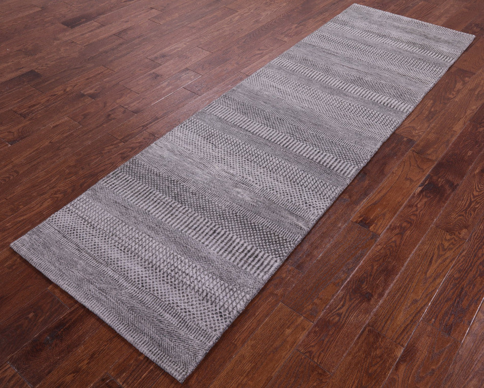 Runner Wool and Silk Savannah Grass Hand-Knotted Rug 2' 8" X 8' 9" Q11979