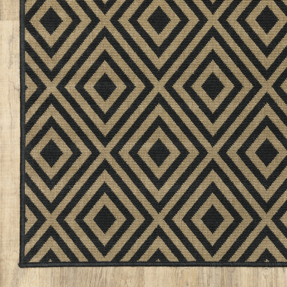 Martinique Dimond Lattice Black/ Tan Indoor/Outdoor Area Rug, 3'7"x5'6"