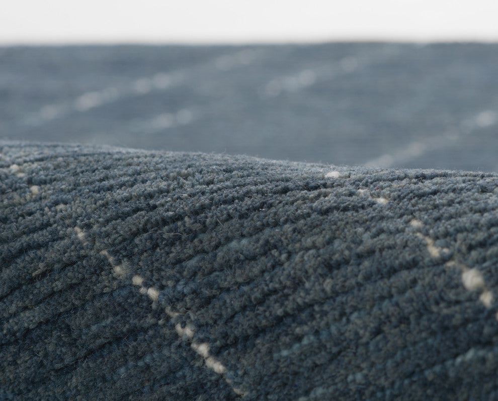 Momeni Everett EVT-4 Blue 9'x12'