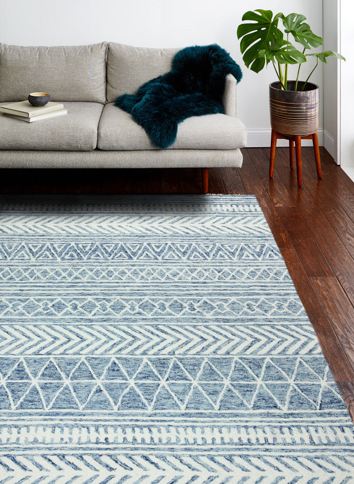 Bashian Nuncio Area Rug, Denim, 5x7.6