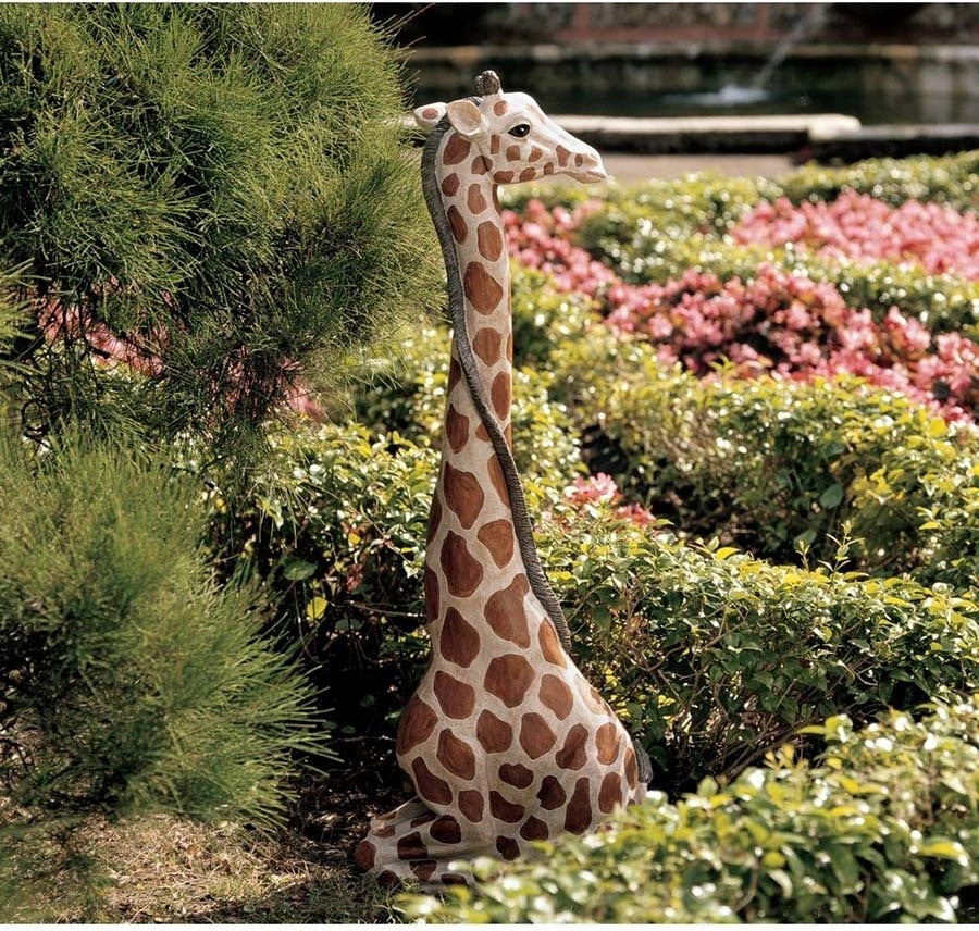 Gigi the Garden Giraffe