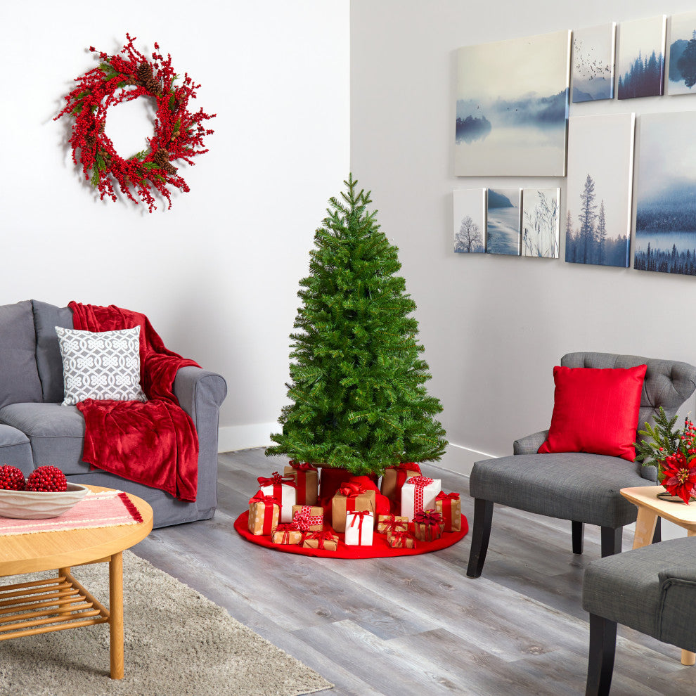 5' Vancouver Spruce Faux Xmas Tree With 200 White Lights & 461 Bendable Branches