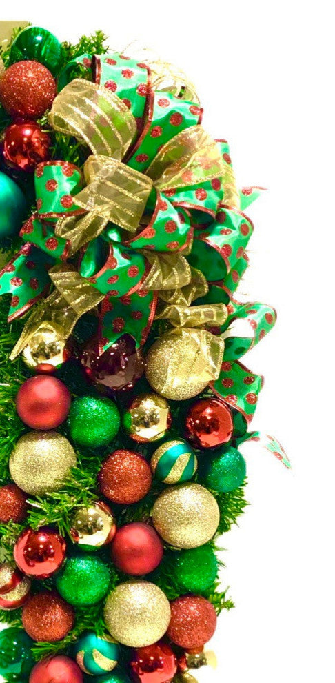 Elegant Candy Cane Wreath Christmas Holiday Outdoor Shatterproof