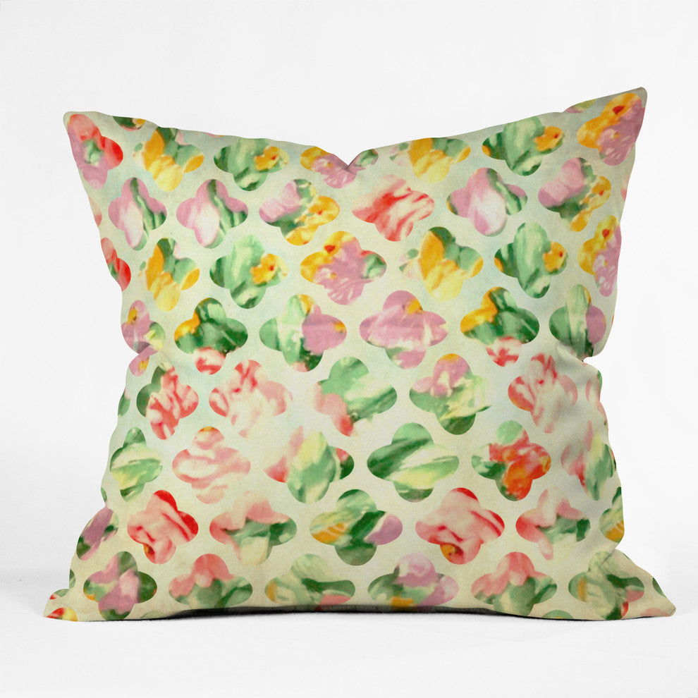 Arcturus Clover Round Outdoor Throw Pillow, 18x18x5