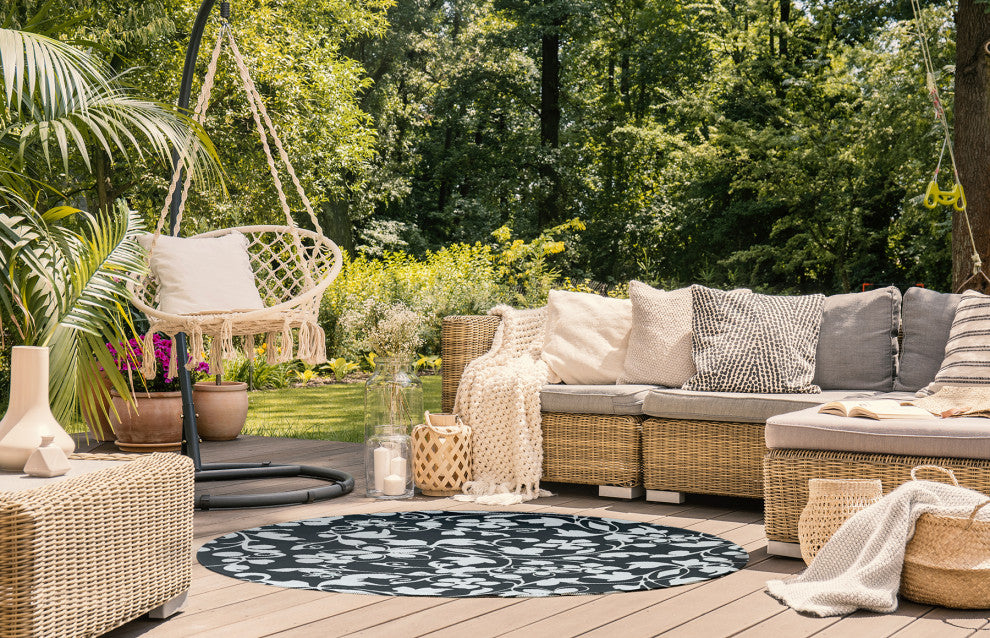 5' Round Evelyn Spring Chenille Indoor/Outdoor Rug