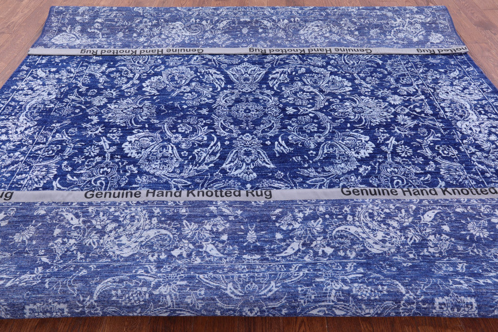 Persian Handmade Wool and Silk Rug 8' 1" X 9' 11" Q8693