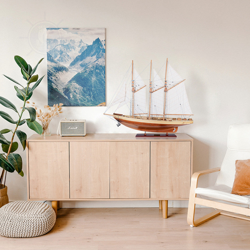 Atlantic Yacht Wooden model sailing boat
