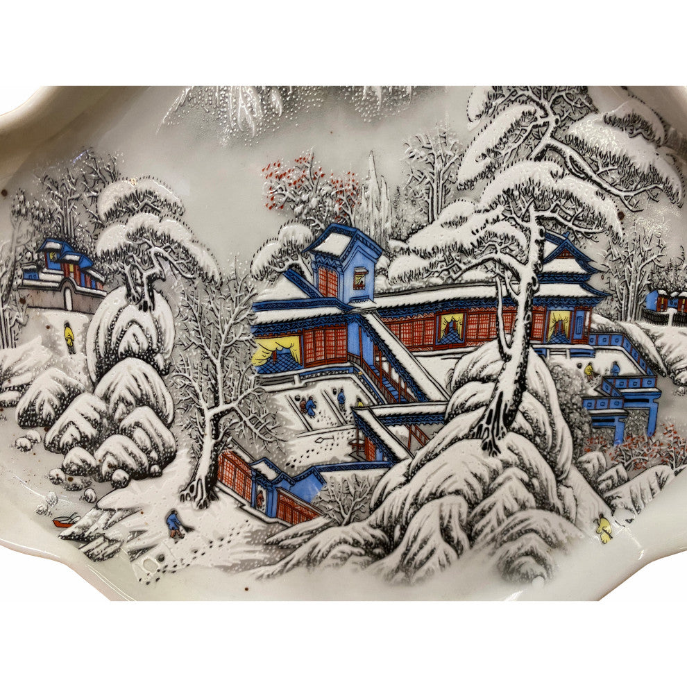 Chinese Off White Porcelain Snow Scene Flower Shape Display Plate Hws1823