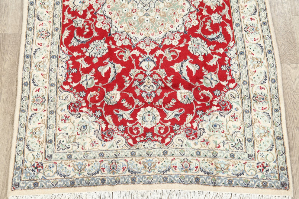 Nain Oriental Traditional Hand-Knotted Persian Area Rug, Red, 8'1"x5'1