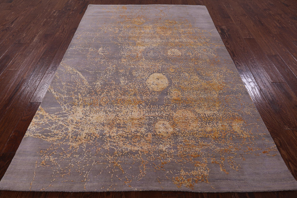 5' 7" X 8' 3" Modern Handmade Wool and Silk Rug Q7140