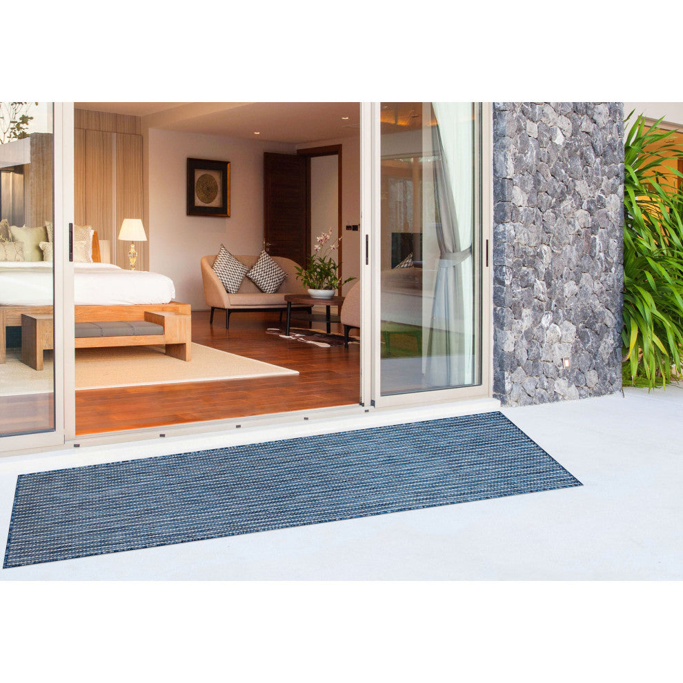 Carmel Texture Stripe Indoor/Outdoor Rug, Navy, 1'11"x4'11" Runner