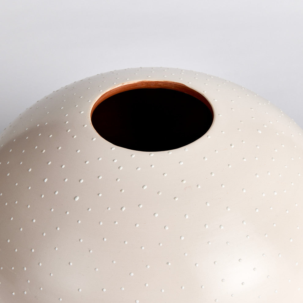 Keyla medium White Vase