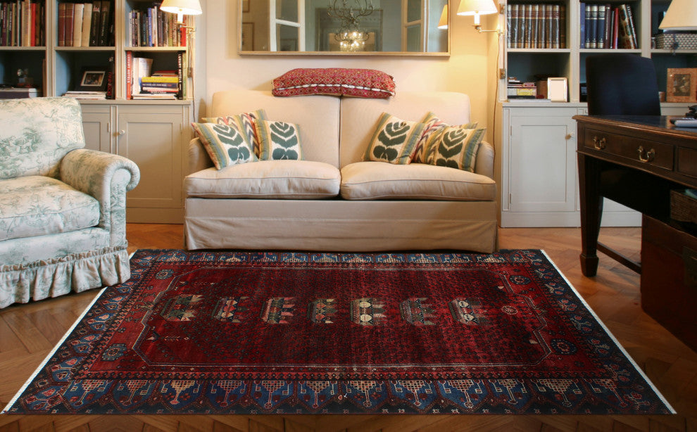 Semi Antique Dailyn Red/Navy Runner, 4'6x8'9