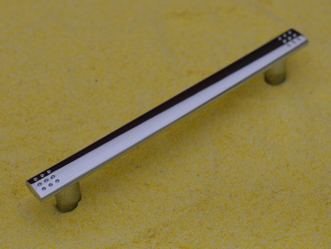 Pull, Polished Chrome