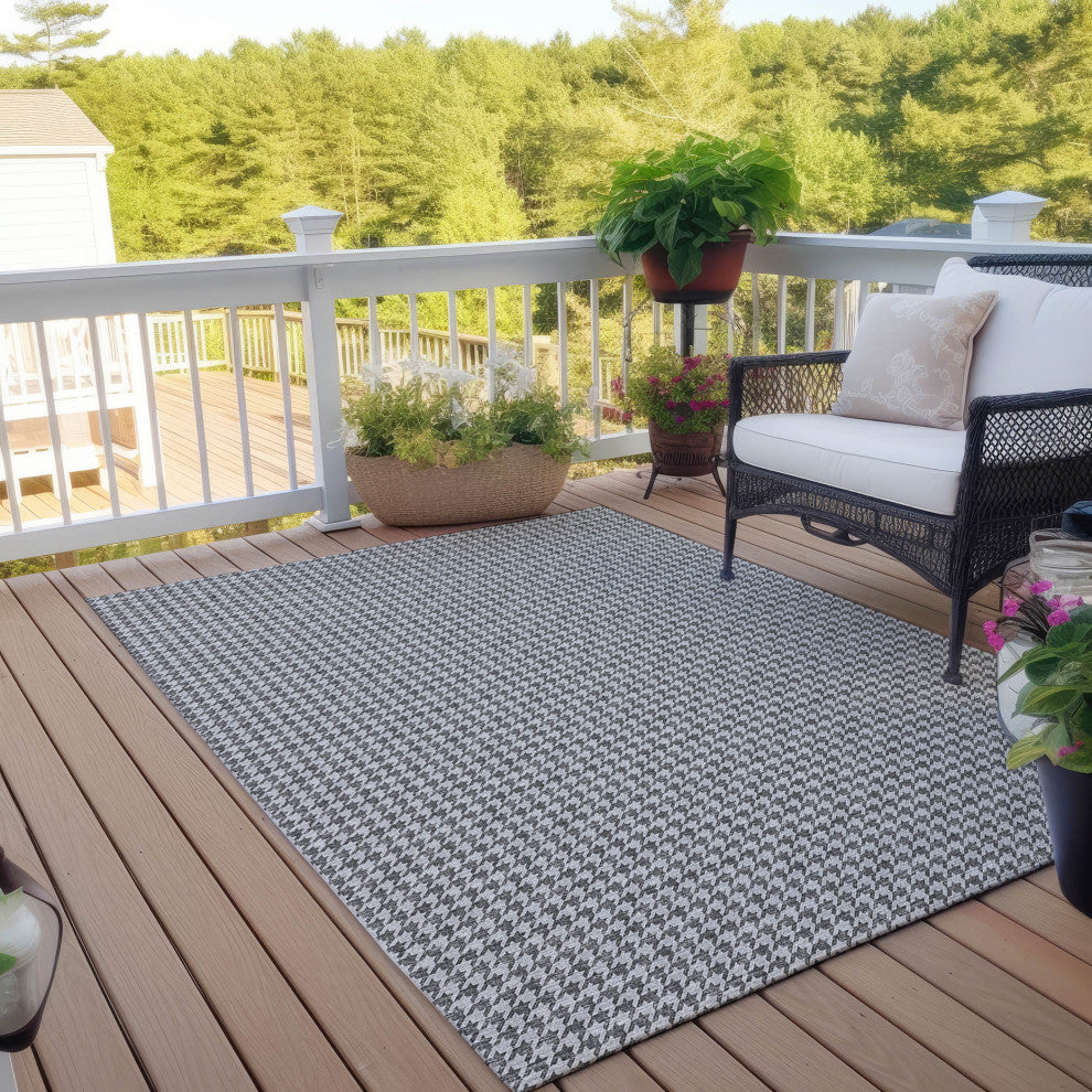Indoor/Outdoor Hinton HN1 Grey Machine Washable 9' x 12' Rug