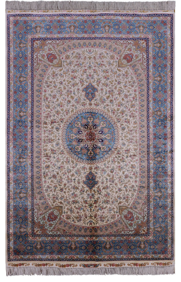 High End Persian 100% Silk Hand Knotted Rug 4' 0" X 6' 0'' Q4836