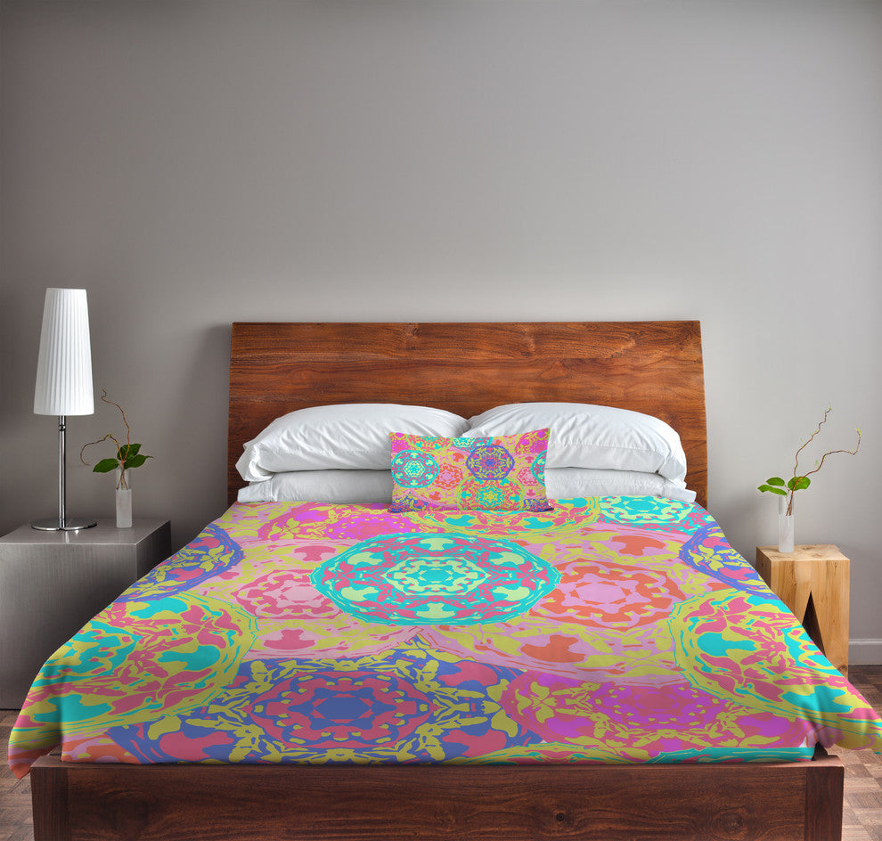 Coachella, Multi Lightweight King Duvet Cover