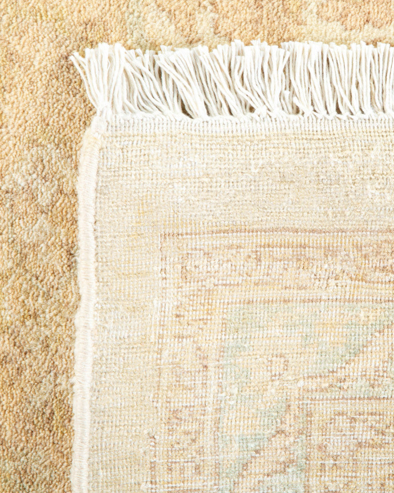 Alaina, One-of-a-Kind Hand-Knotted Area Rug Ivory, 8'4"x10'4"