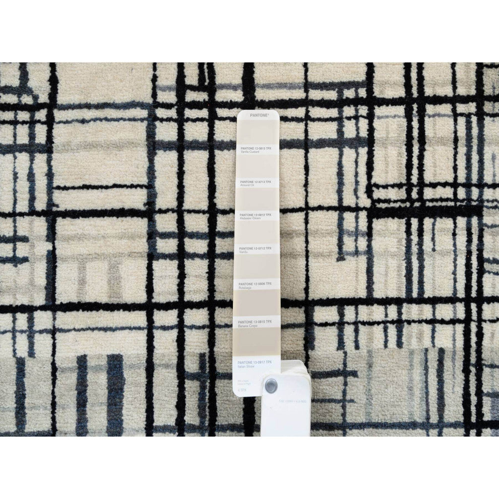 Black, Modern Lines Design, Ghazni Wool, Hand Knotted, Oriental Rug, 8'2" x 9'9"