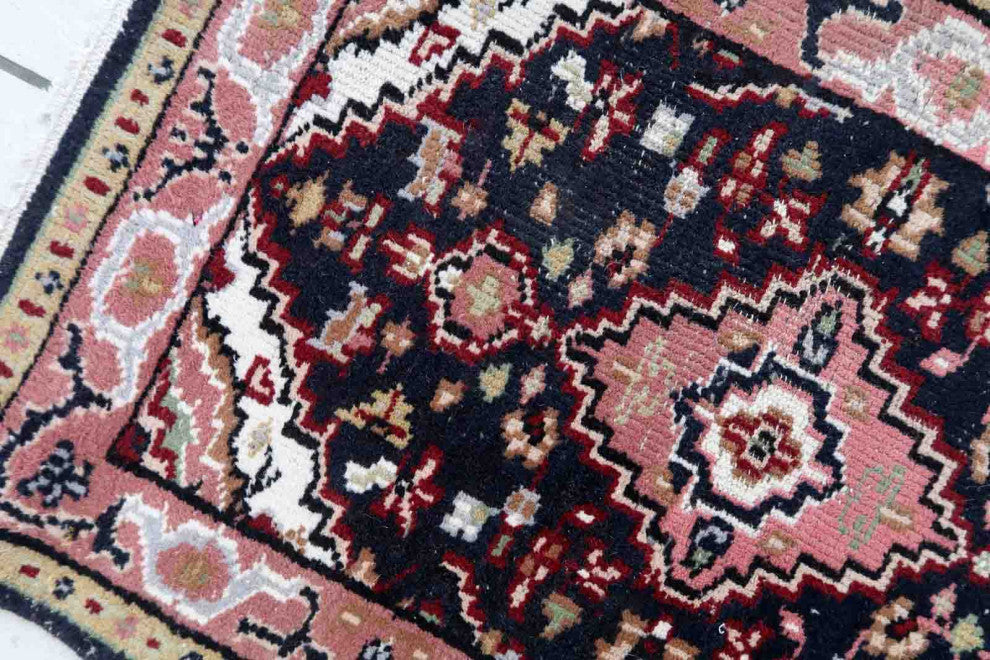 Handmade Vintage Indo-Mahal Rug 2'x2.8', 61cmx88cm 1970s