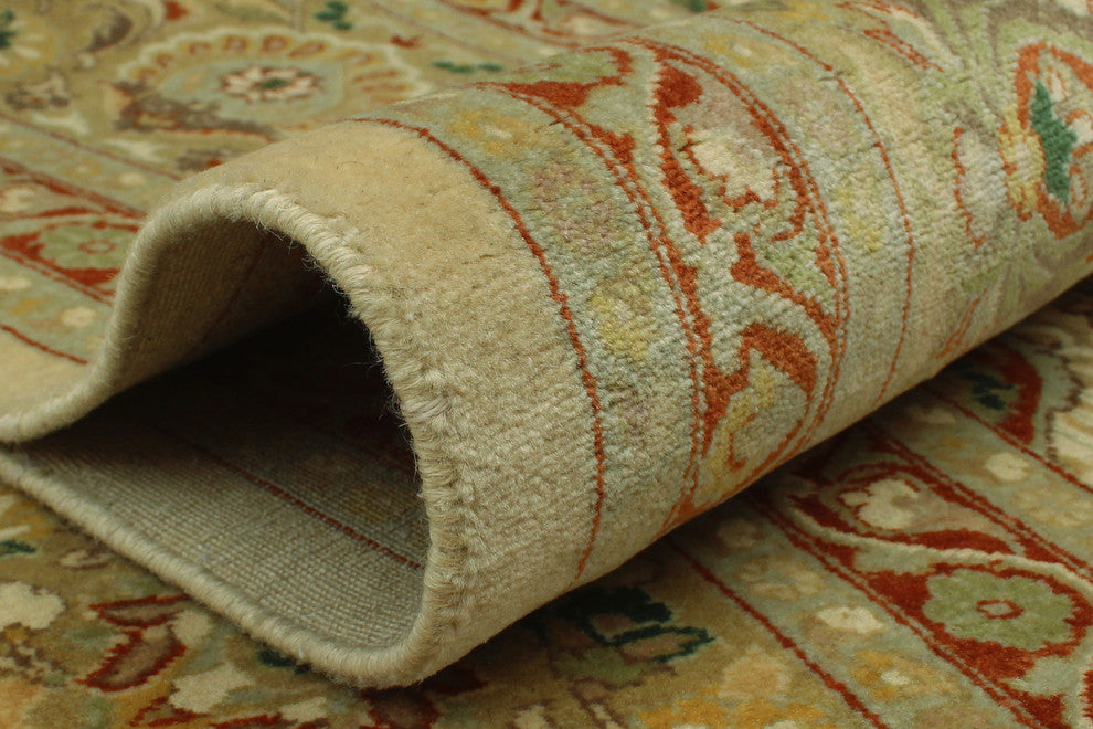 Vegetable-Dyed Versailles Taj Ivory Rug, 8'1x10'5