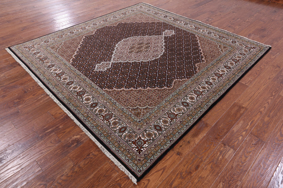 8' Square Handmade Persian Tabriz Wool & Silk Rug - Q13005