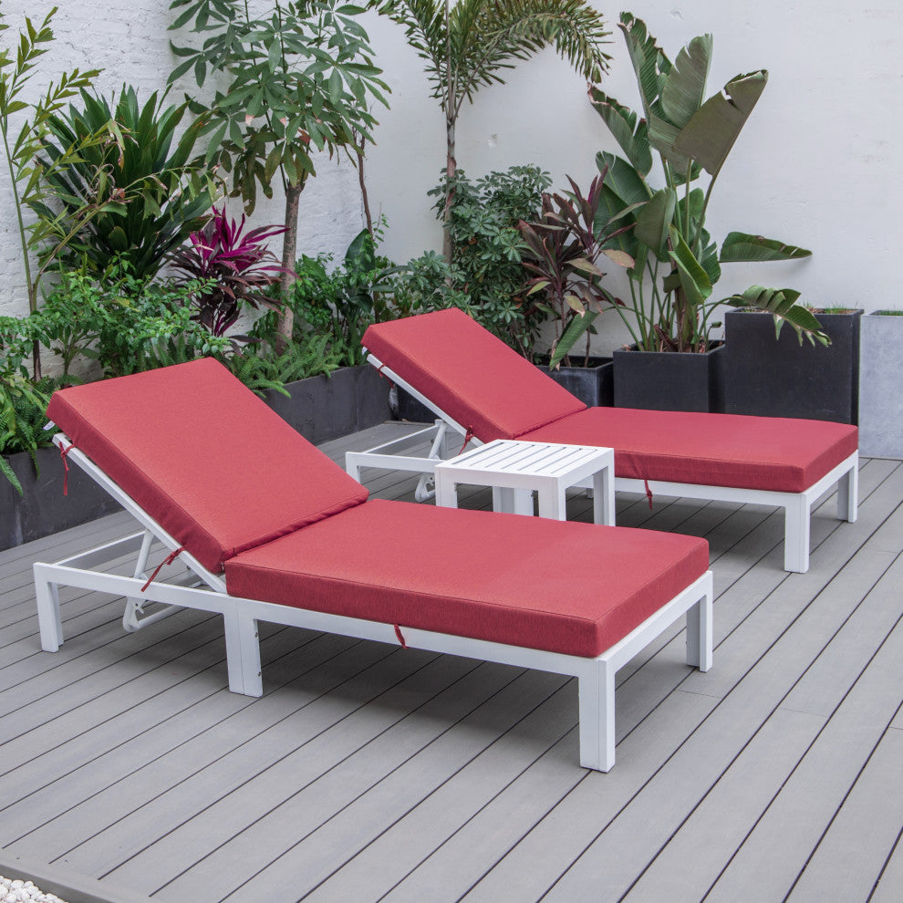 LeisureMod Chelsea Chaise Lounge Chair With Side Table, Red