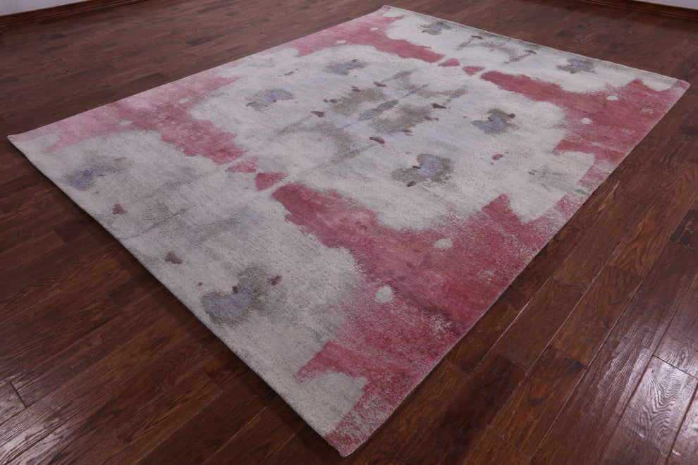 8' 1" X 10' 3" Abstract Hand-Knotted Wool and Silk Rug Q9052
