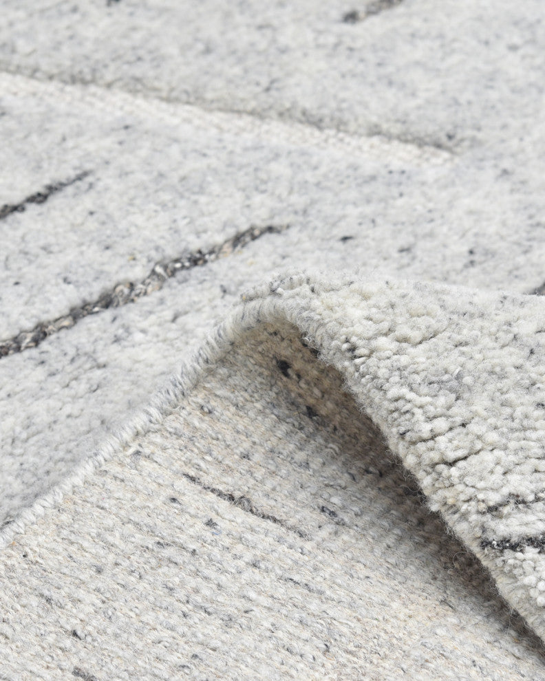 Chelsea, Handmade Area Rug 5' 0" x 8' 0"
