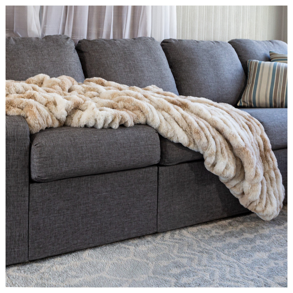 Oversized Ruched Faux Fur Blanket Jacquard Faux Fur Queen-Size Throw, Cream