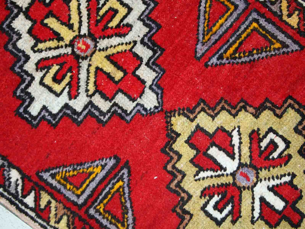 Handmade vintage Turkish Yastik rug 1.6' x 3.5' (48cm x 107cm) 1950s