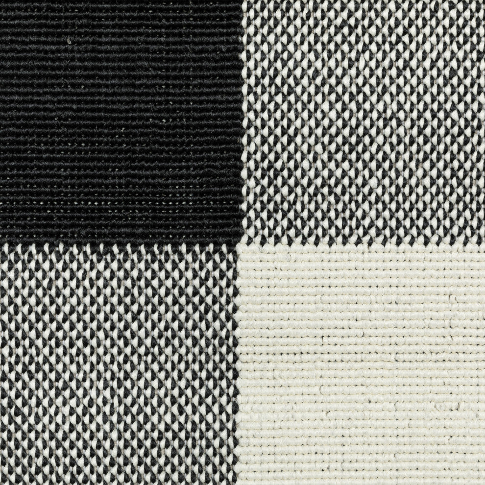 Oriental Weavers Marina Black/ Ivory Geometric Indoor/Outdoor Rug 7'10"X10'10"