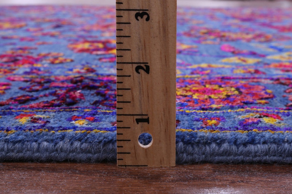 6' 1" X 9' 4" Persian Hand Knotted Wool & Silk Rug - Q15979