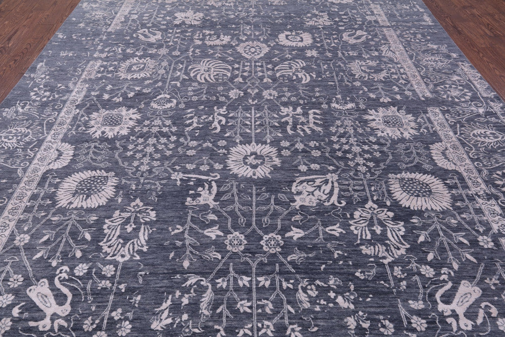 9' 0" X 12' 0" Persian Wool and Silk Hand-Knotted Rug Q9122