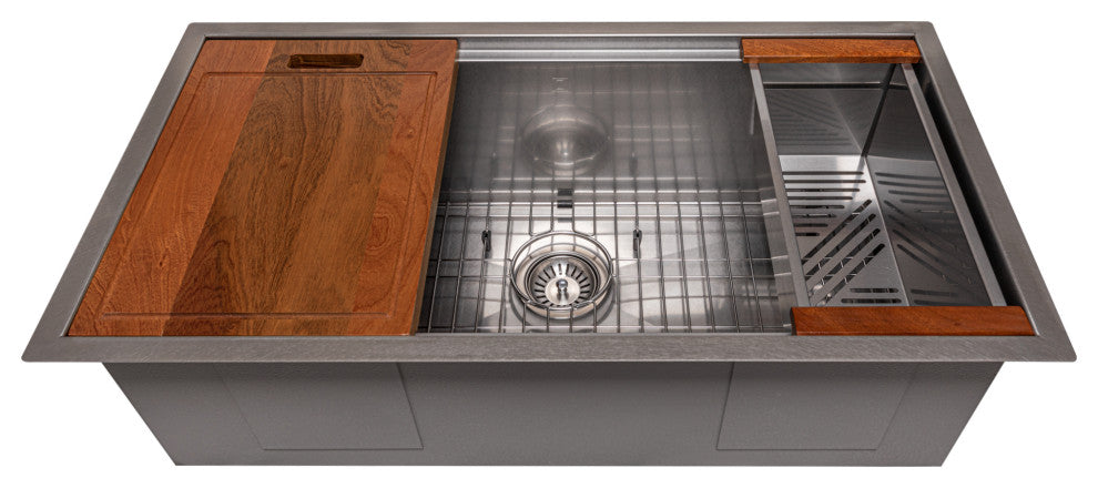 33" Garmisch Undermount Fingerprint Resistant Stainless Steel Kitchen Sink