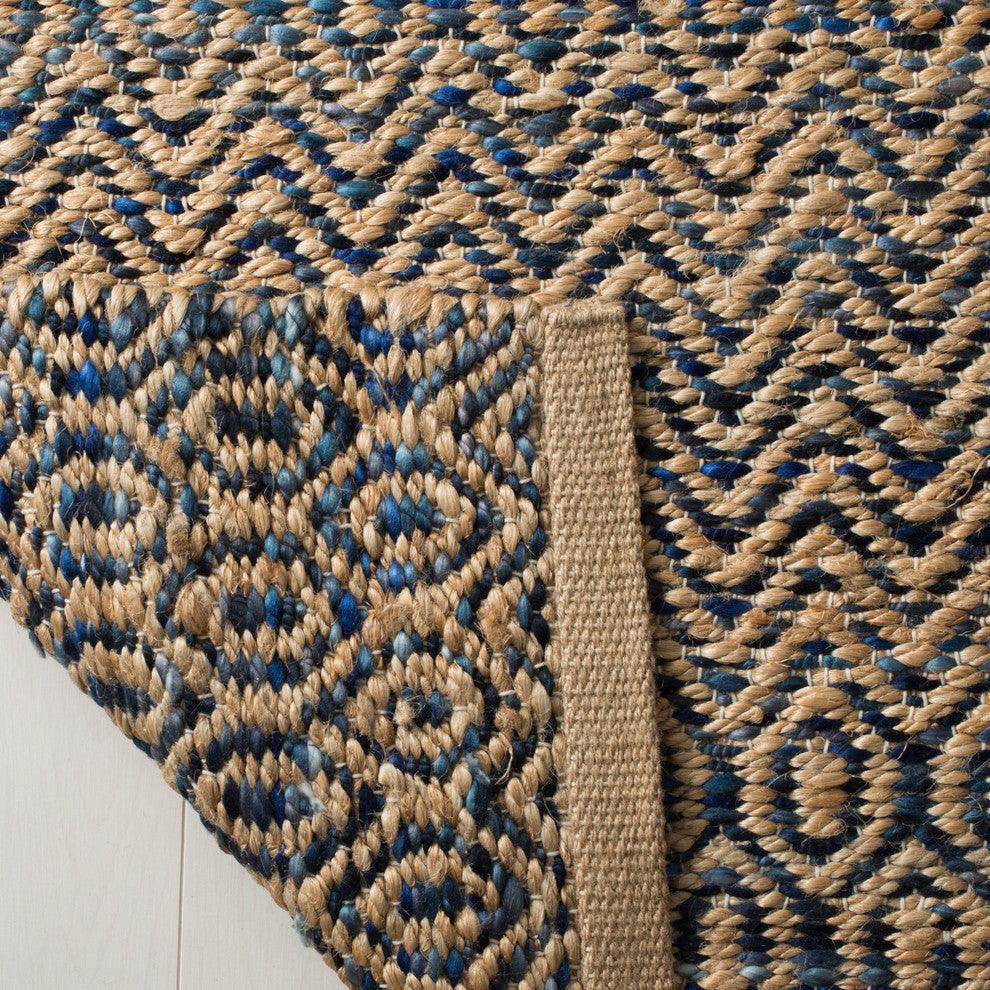 Safavieh Cape Cod Collection CAP309 Rug, Navy/Natural, 6' Square