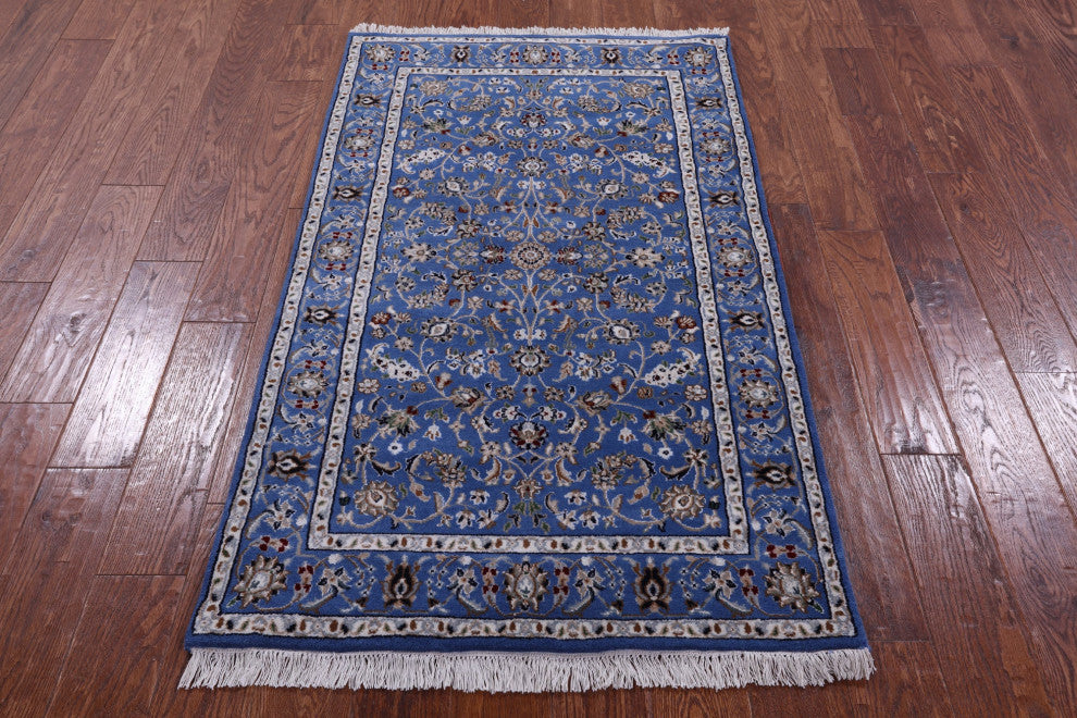 3' 0" X 5' 3" Persian Nain Wool & Silk Hand Knotted Rug - Q13152