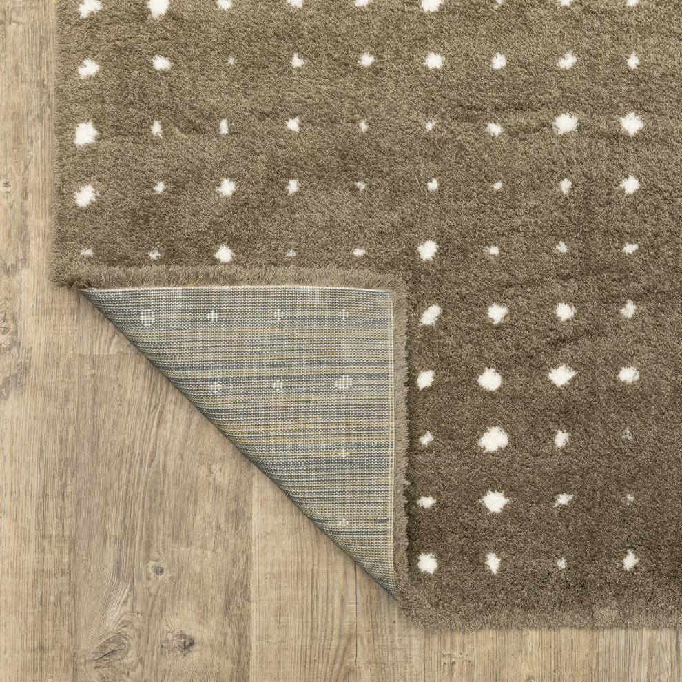 Greer Transitional Geo Dots Mink Brown/ Ivory Area Rug, 6'7" x 9'6"
