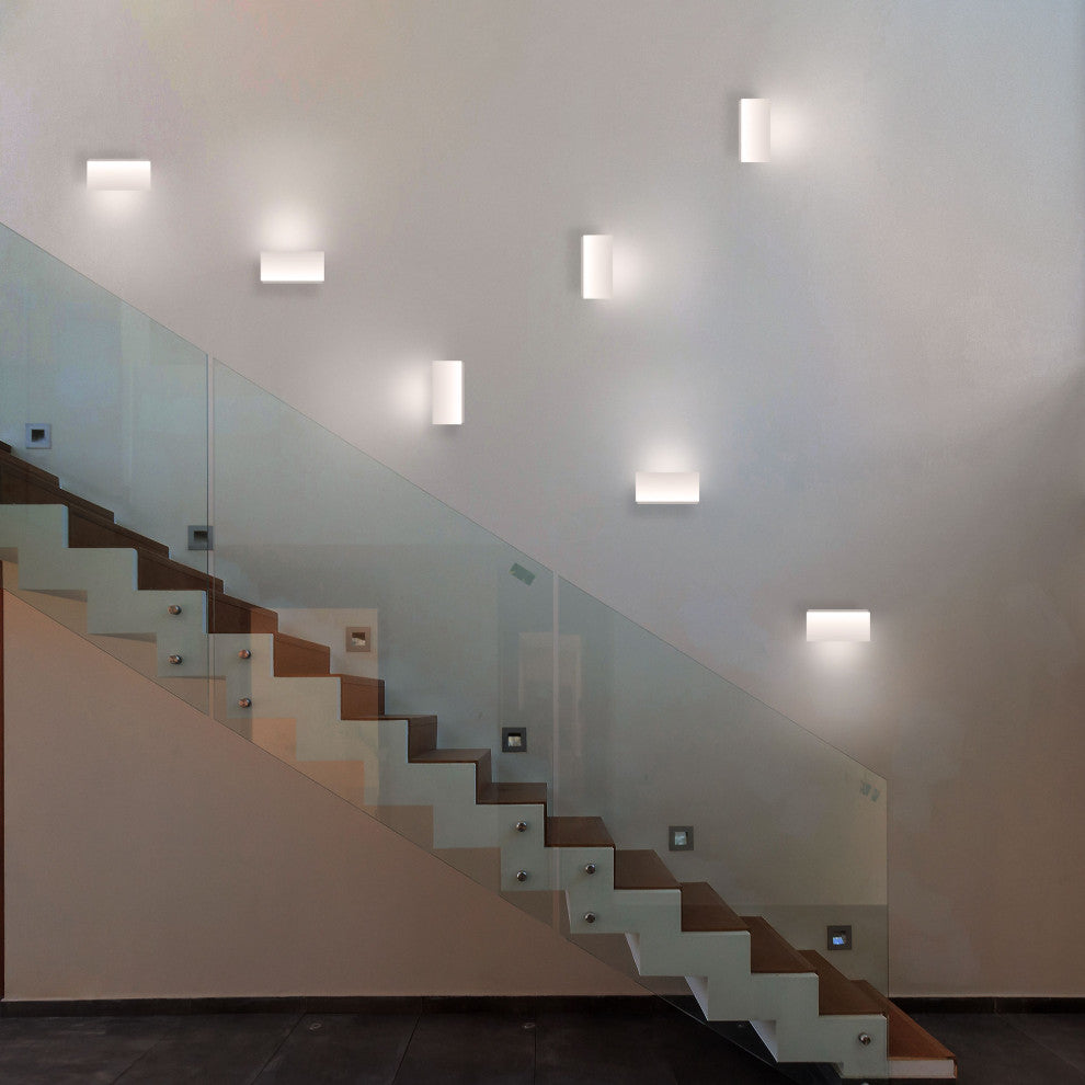 Bantam 9" LED Wall Light 3-CCT, White
