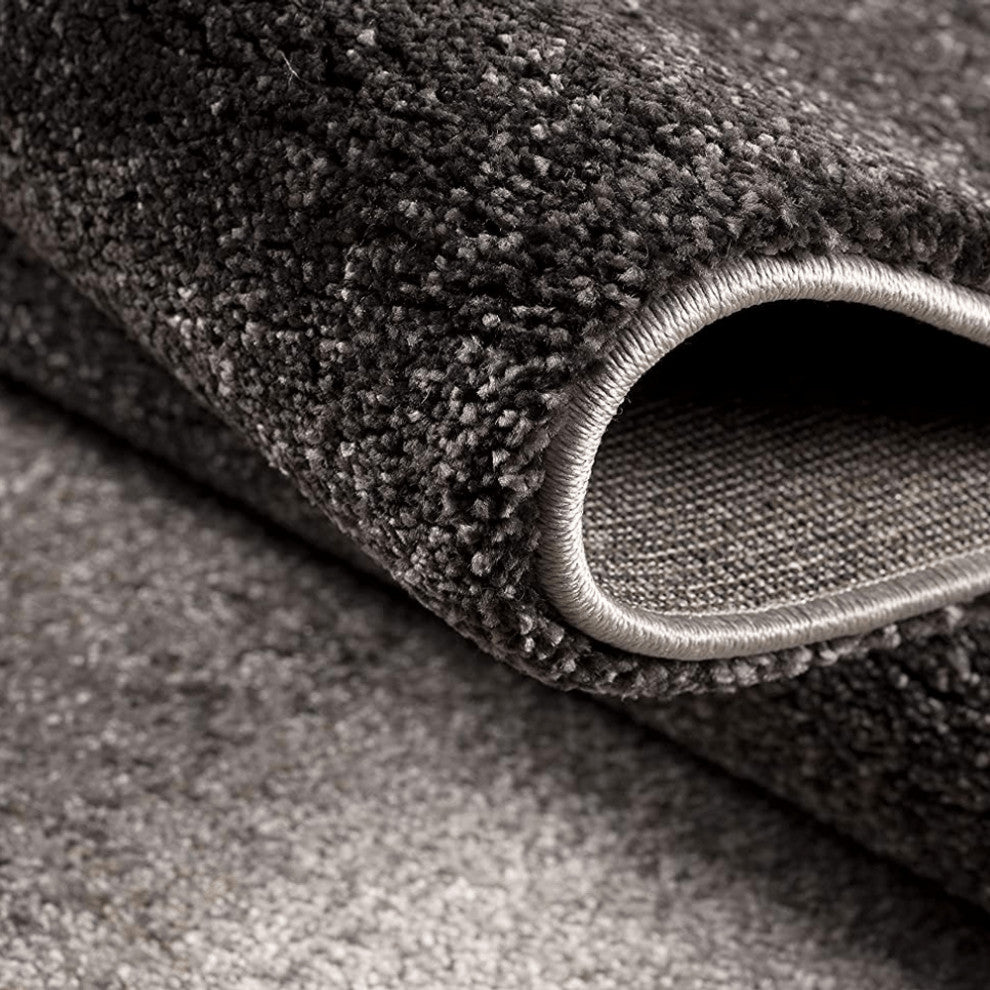 5' X 7' Gray Abstract Power Loom Area Rug