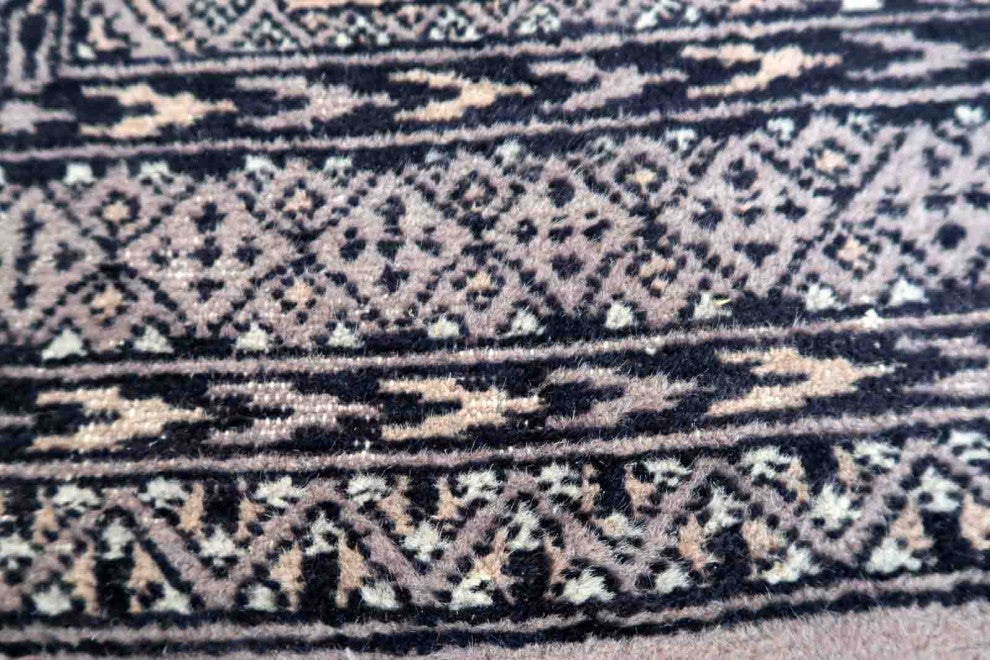 Handmade Vintage Uzbek Bukhara Rug 2.7'x4.1', 84cmx127cm, 1970s