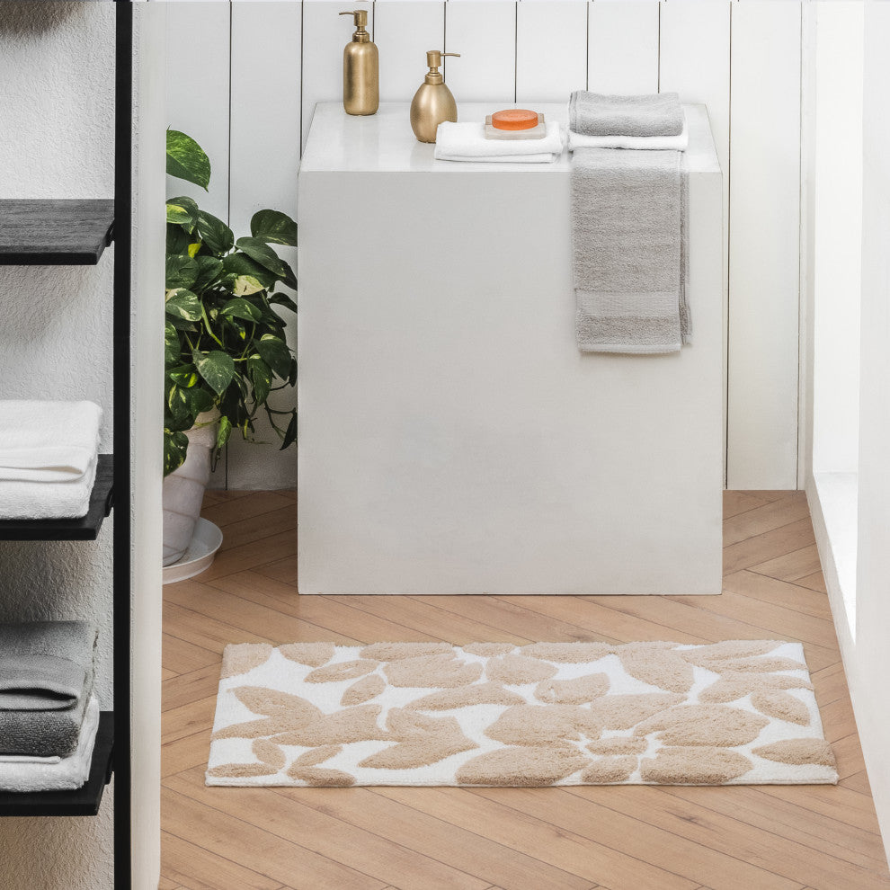 Burlington Leaf Indoor Cotton Bath Mat, Beige/Ivory, 21"x34"