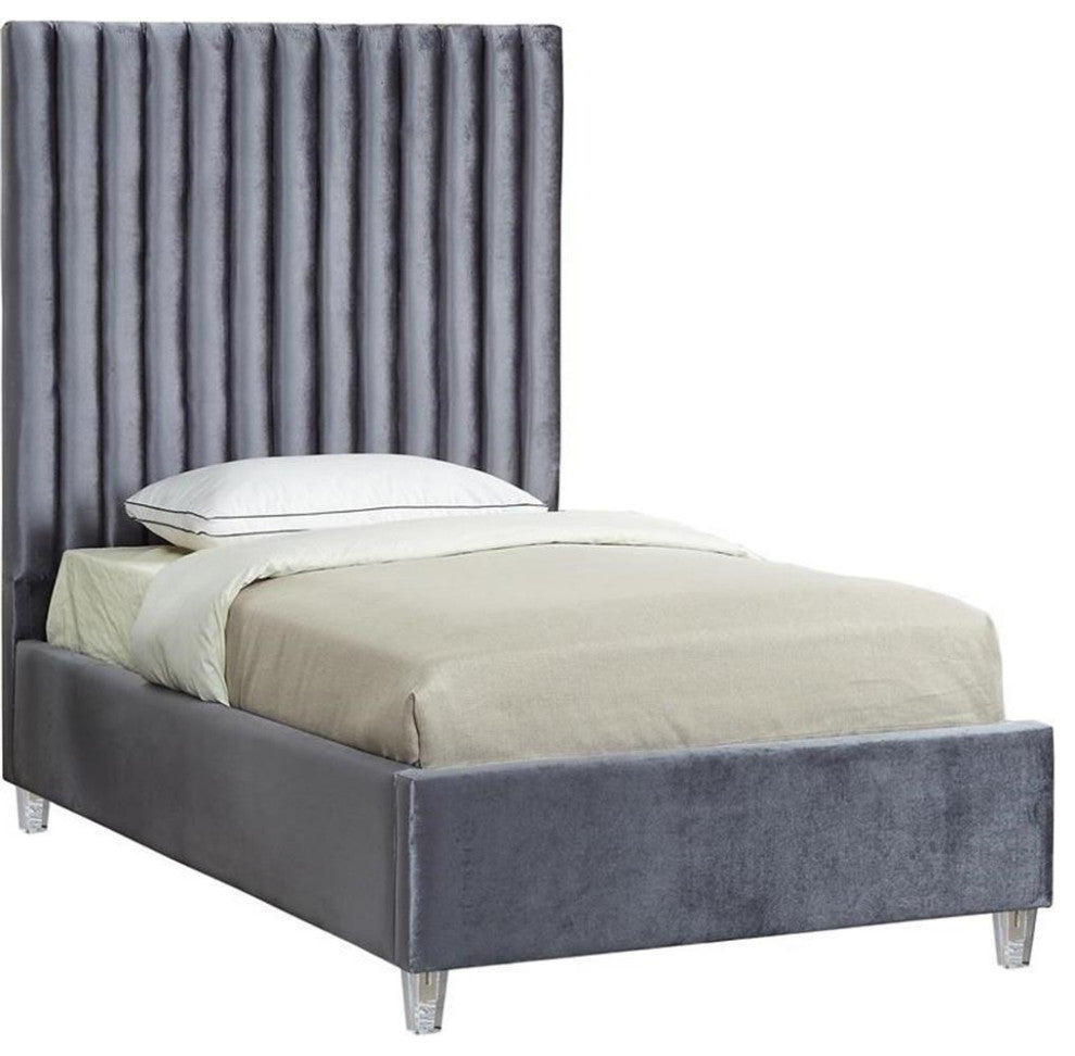 Maklaine Modern 65'H x 44'W x 81'D Solid Wood Tufted Velvet Twin Bed in Gray