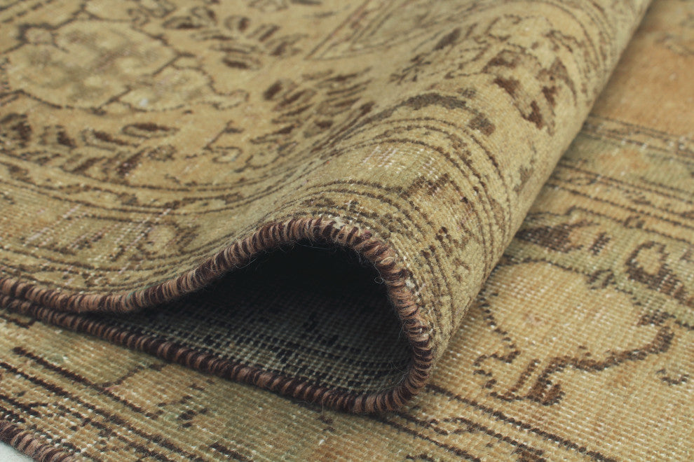 Fine Vintage Distressed Stan Gold Rug
