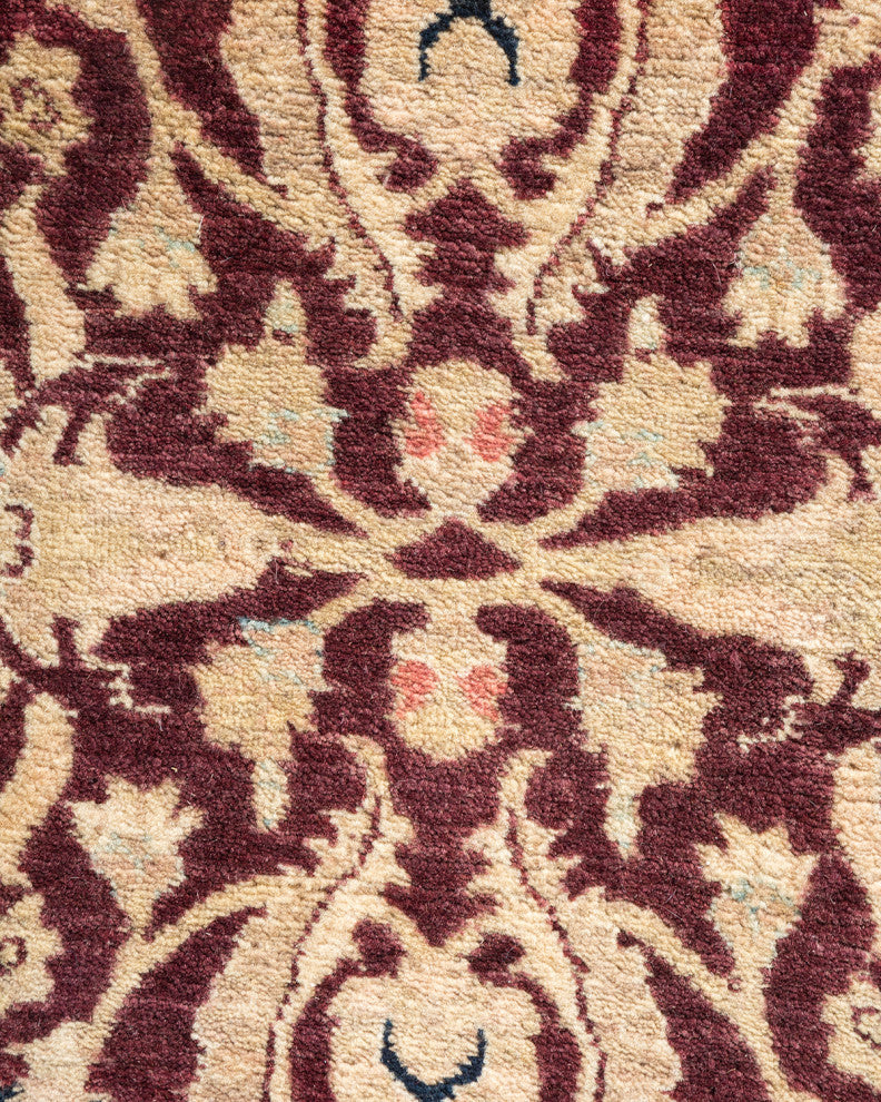 Isabella, One-of-a-Kind Hand-Knotted Area Rug Red, 8'1"x10'4"