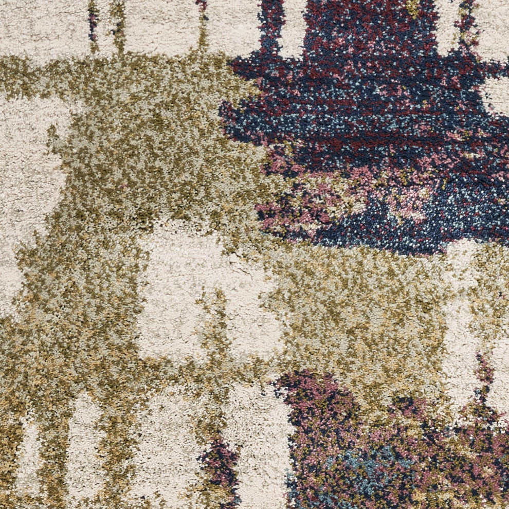 HomeRoots 5'x8' Ivory Machine Woven Distressed Floral Vines Indoor Area Rug