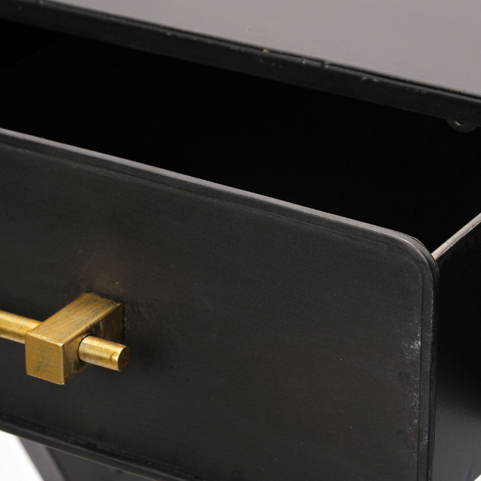 Writing Desk, Vince