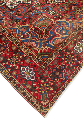Fine Vintage Bakhtiari Cidem Red/Ivory Rug, 9'10 x 12'3