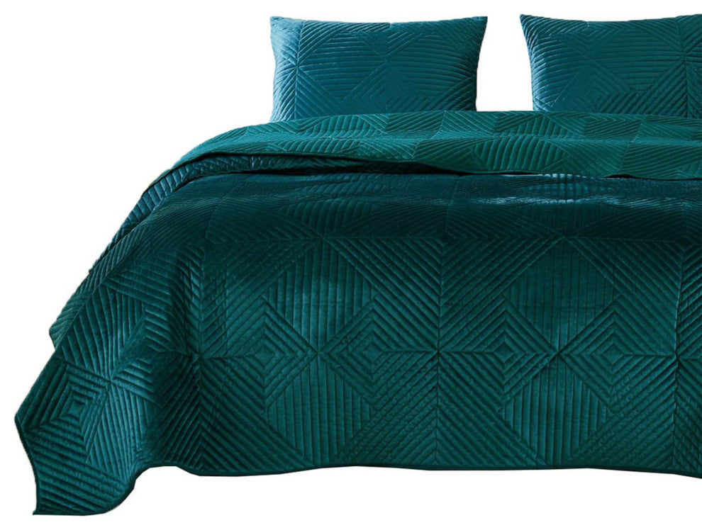 Benzara BM233898 Bann 3 Piece Full Quilt Set With Geometric Design, Green